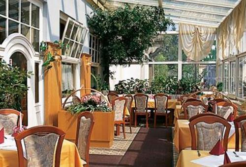دريسدن Hotel - Restaurant Kurhaus Klotzsche المظهر الخارجي الصورة